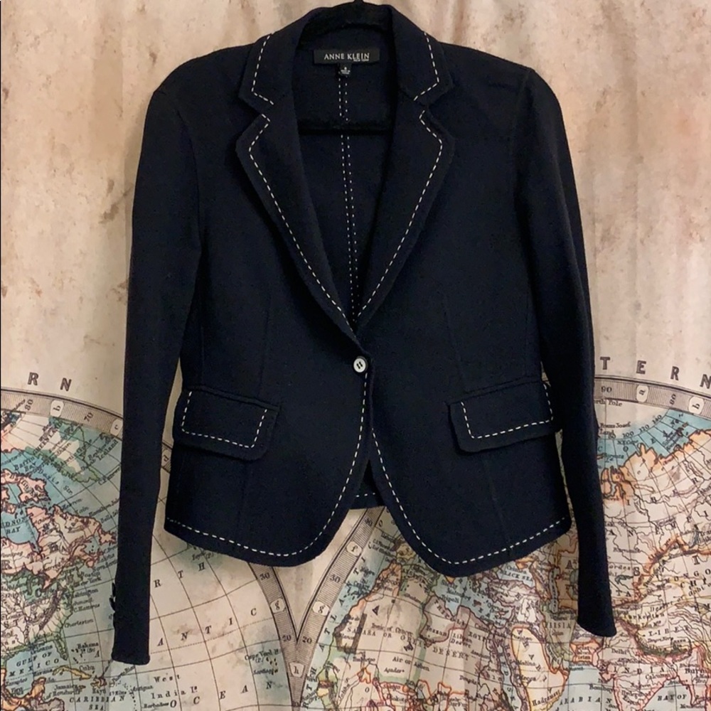 Trendy Black and White Anne Klein Blazer